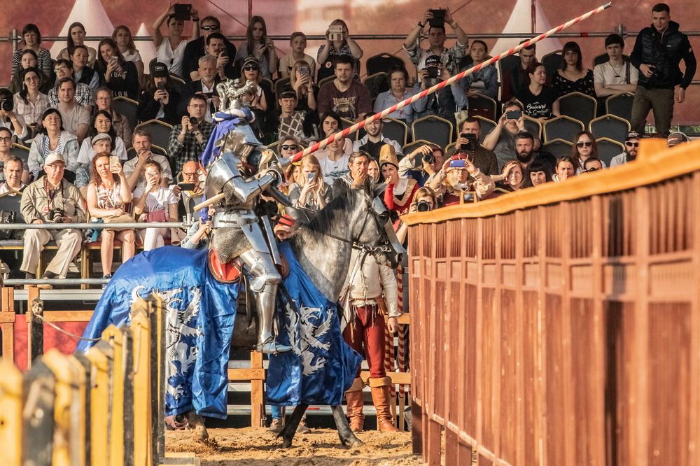 Photograph by KOREYSHA ILYA