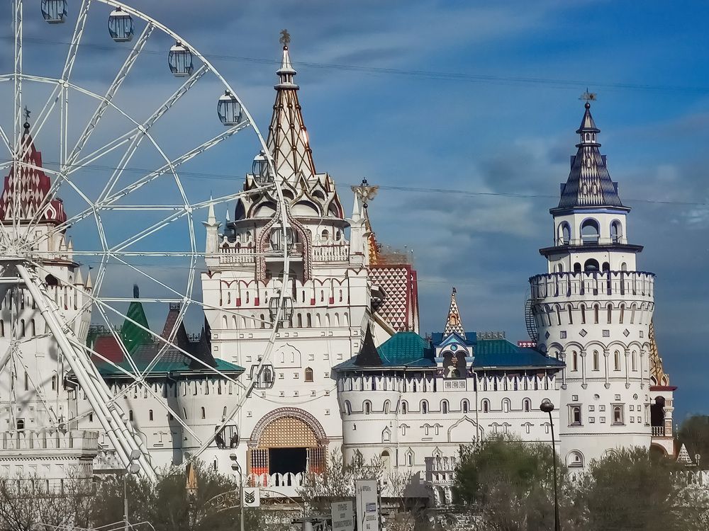 Photograph by Pavel Milovankin