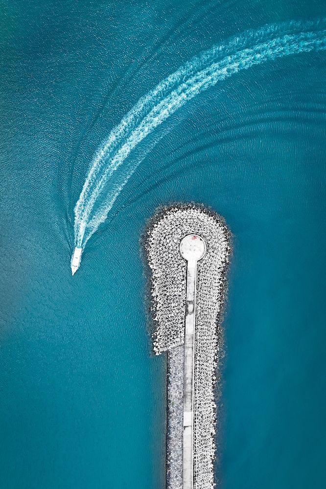 Photograph by Henri Fitriadi