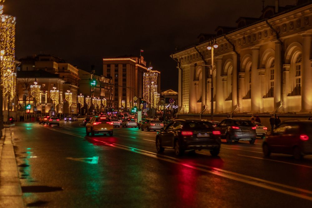 Рождественская Москва ночью