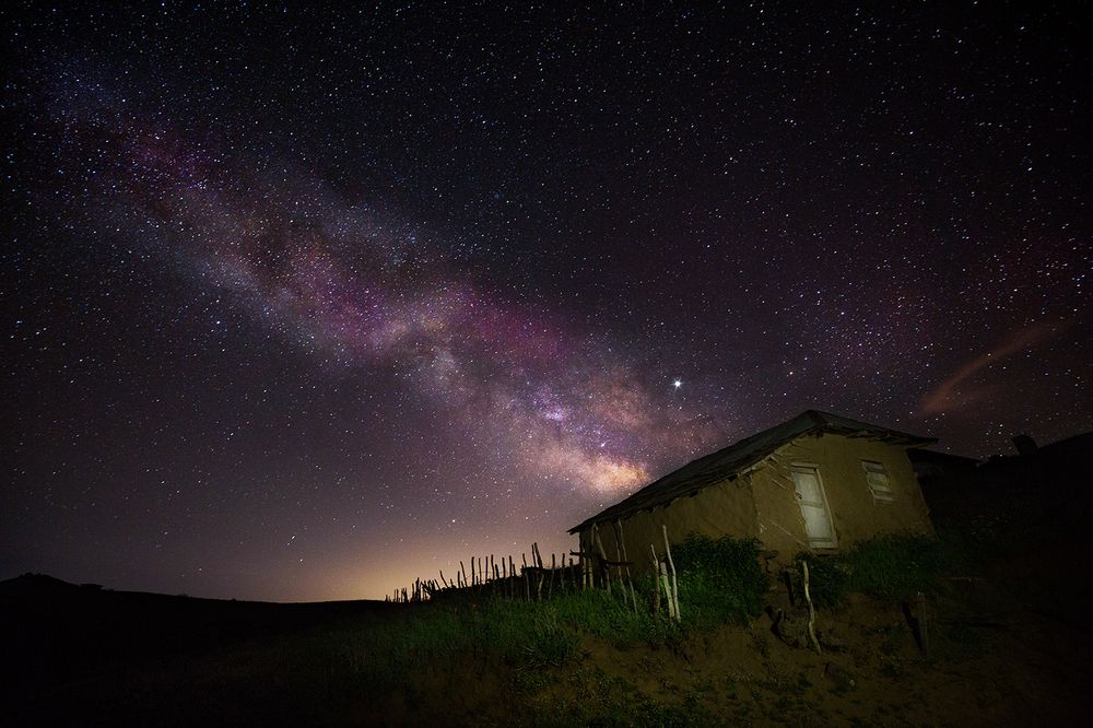 Photograph by Hossain Pourhasan