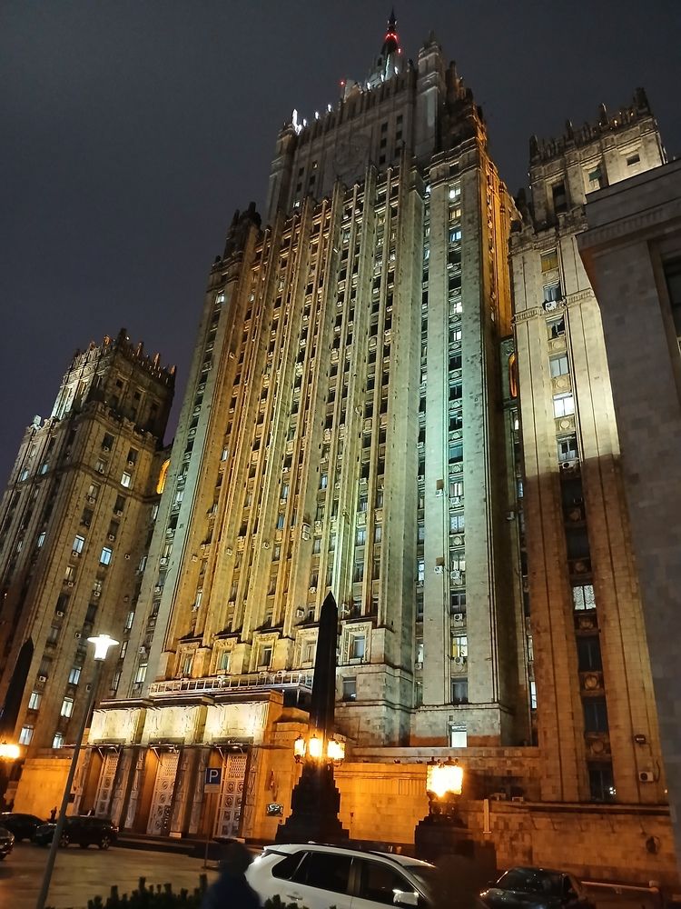 Вечерняя Москва