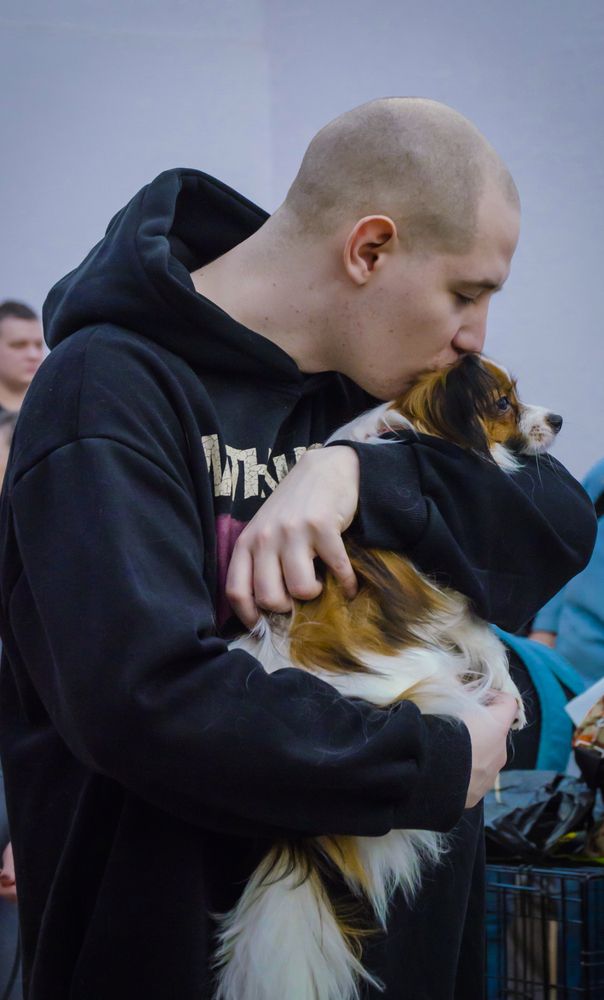 Любовь — это не слабость, а сила.