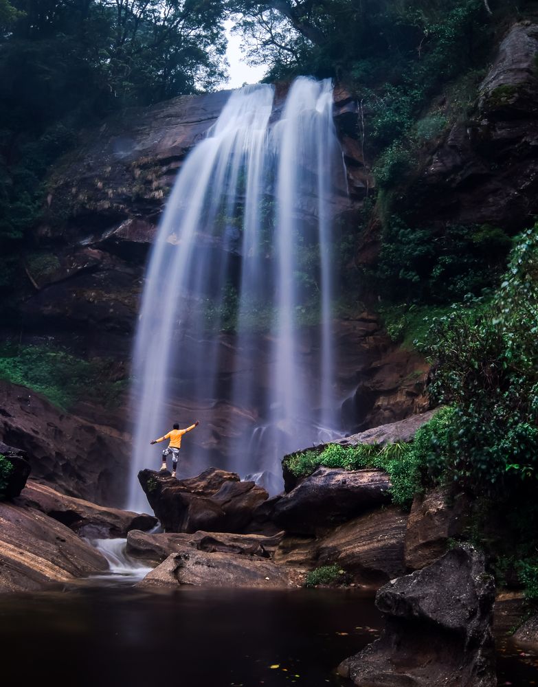 Фотография автора Amith Anuradha