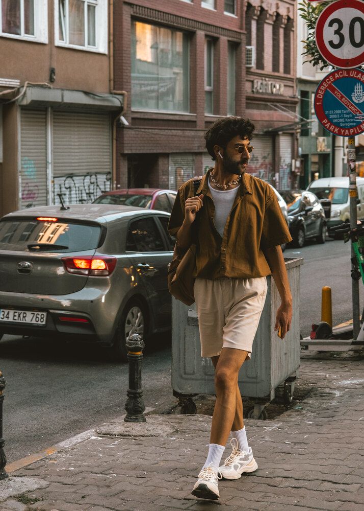 Photograph by Hakan Tunc