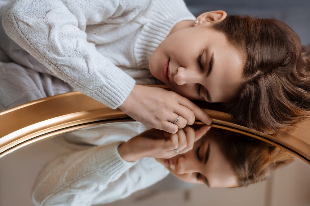 Волшебный сон Алисы в зазеркалье