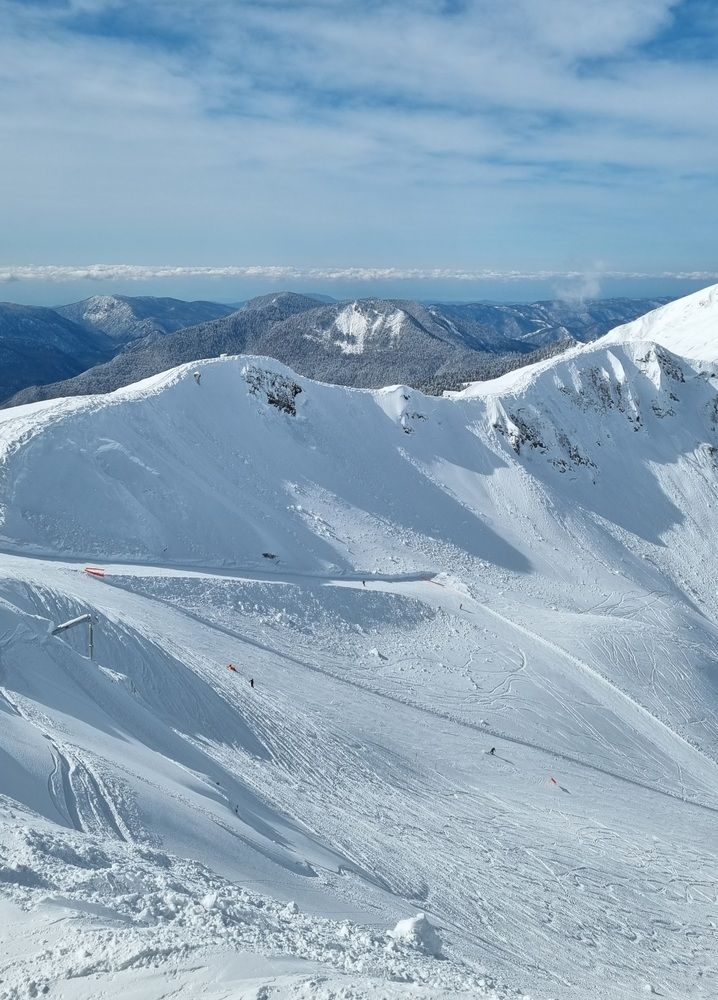 Снежные трассы на Эльбрусе