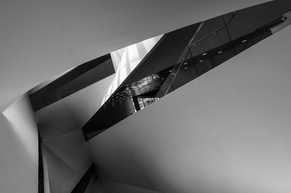 Photograph by Leonid Radashkovsky