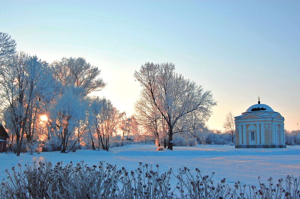 Вечерний зимний пейзаж