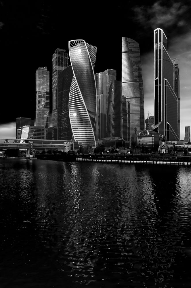 Фотография автора Oleg Podlesnykh