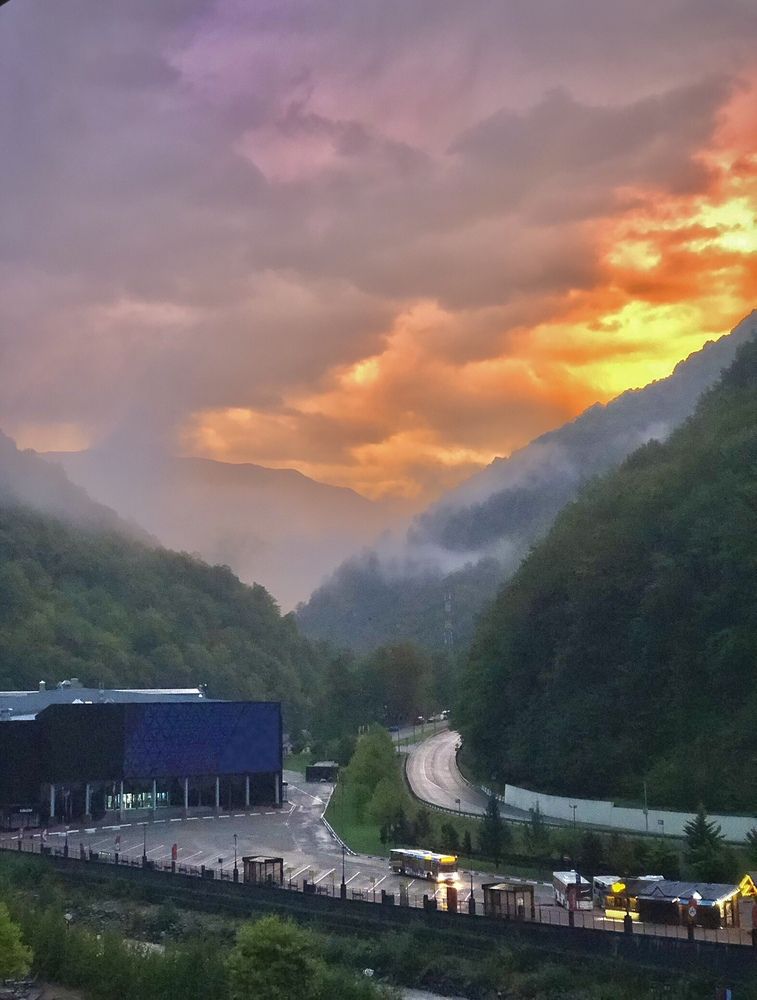 Закат в горах