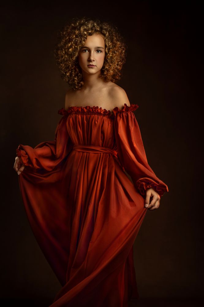 Maja and the flying dress