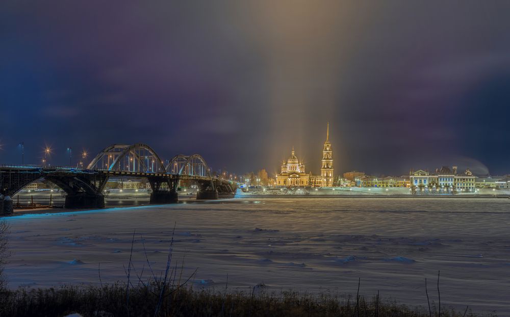 Photograph by Anton Hantov