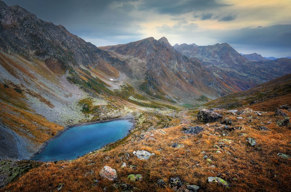 Озеро Семицветное