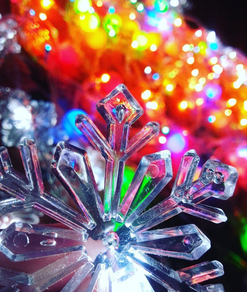 Новый Год приходит)