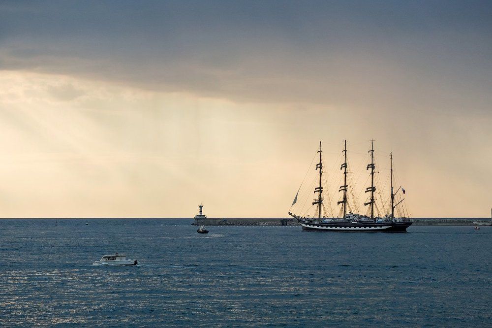 Крузенштерн в Севастопольской бухте