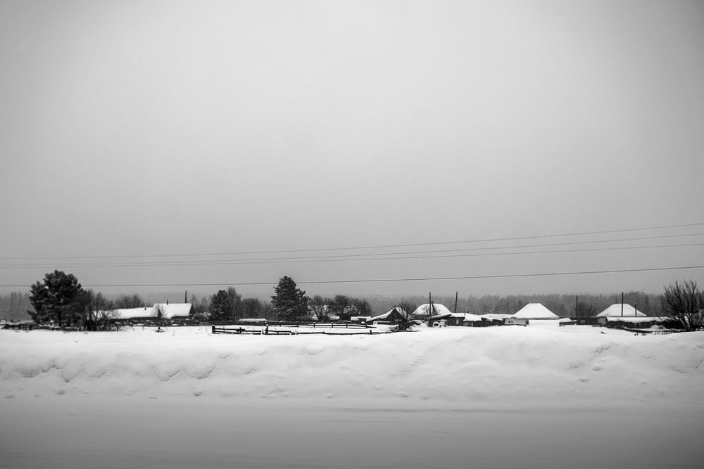 Мир под электрическими проводами