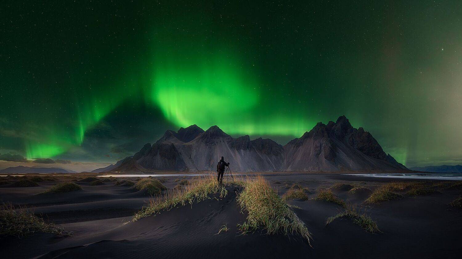 Small man big world