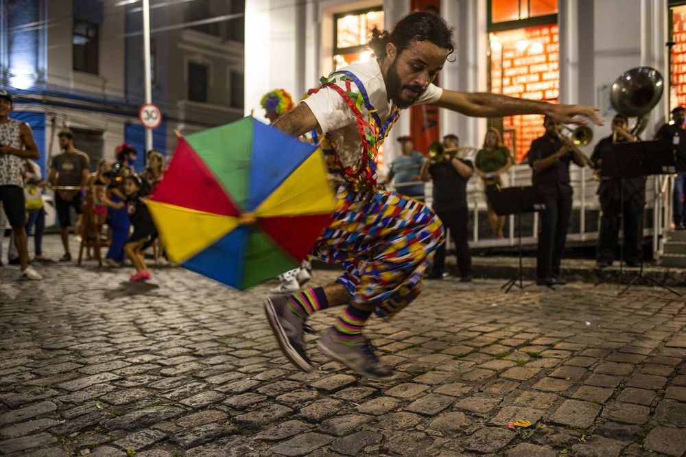 Photograph by Nino Bompastor