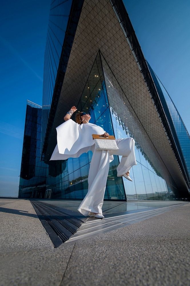 Photograph by Alexandre Dpari