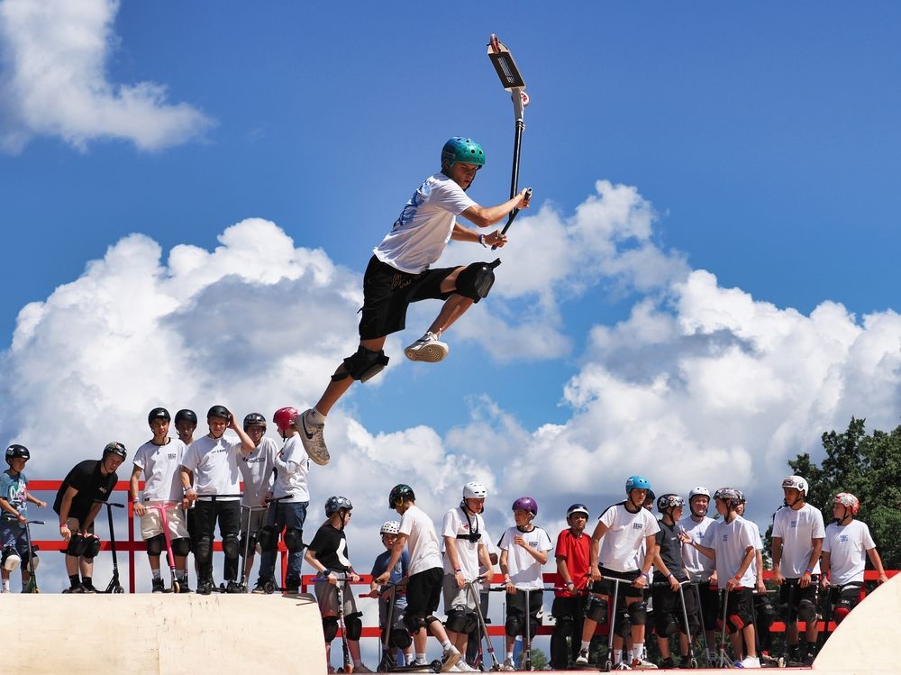 Быстрее, выше!