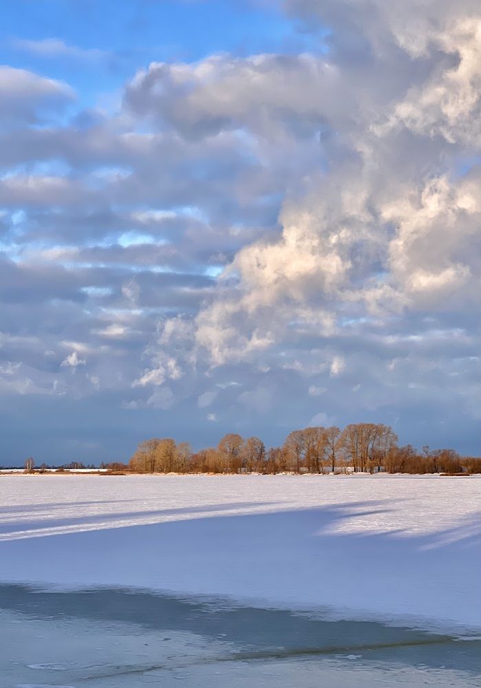 Фотография автора Олег Травин