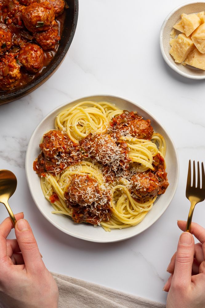 Spaghetti with meatballs