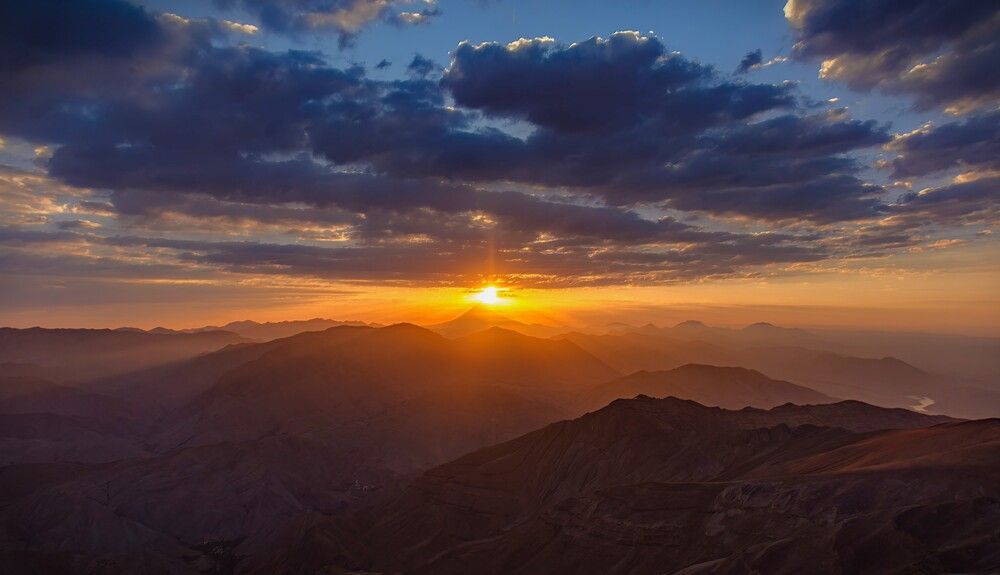 Photograph by Vahid Sabet