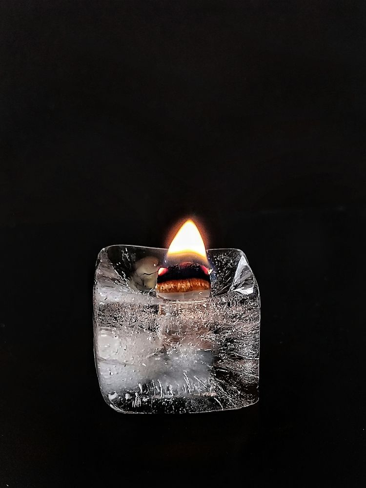 Лёд и пламя