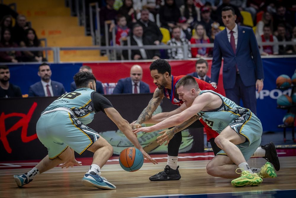 Photograph by Sen Katja