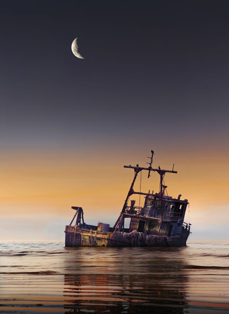 La luna no lo abandona.