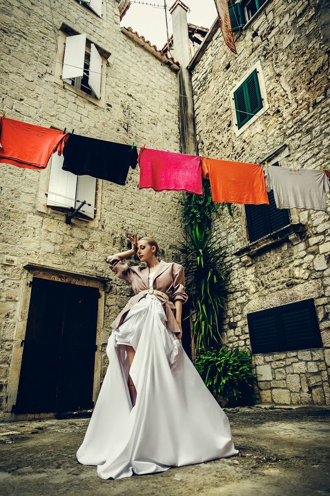 The Housewife Routines