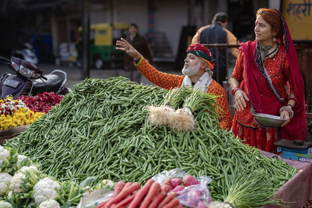 A Market Morning in India