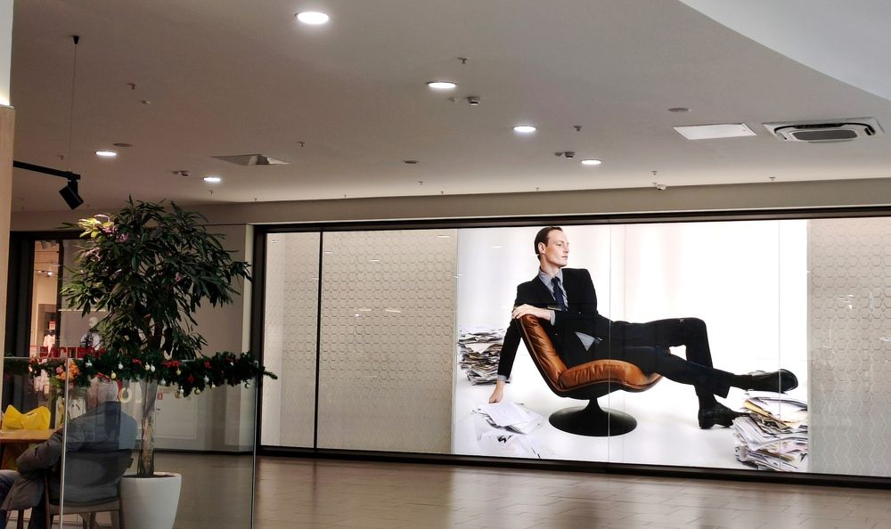 Мы - манекены, мы - почти люди...