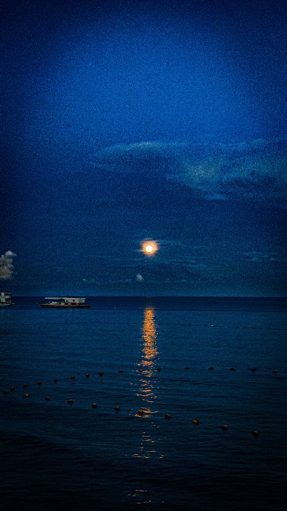 Photograph by Vannaphone THOUMMAVONG