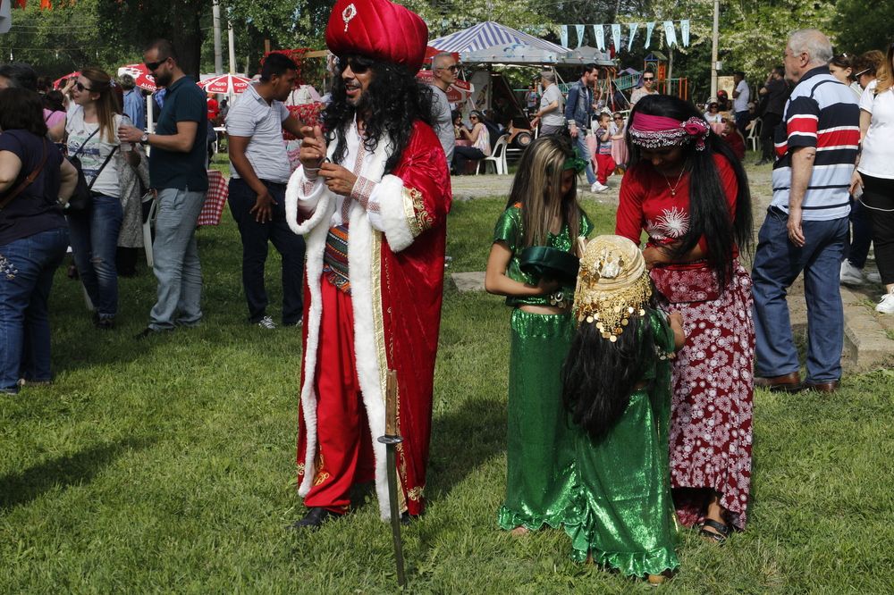 Photograph by Muzaffer Sütlüoğlu