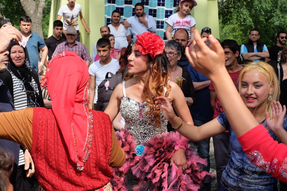 Photograph by Muzaffer Sütlüoğlu