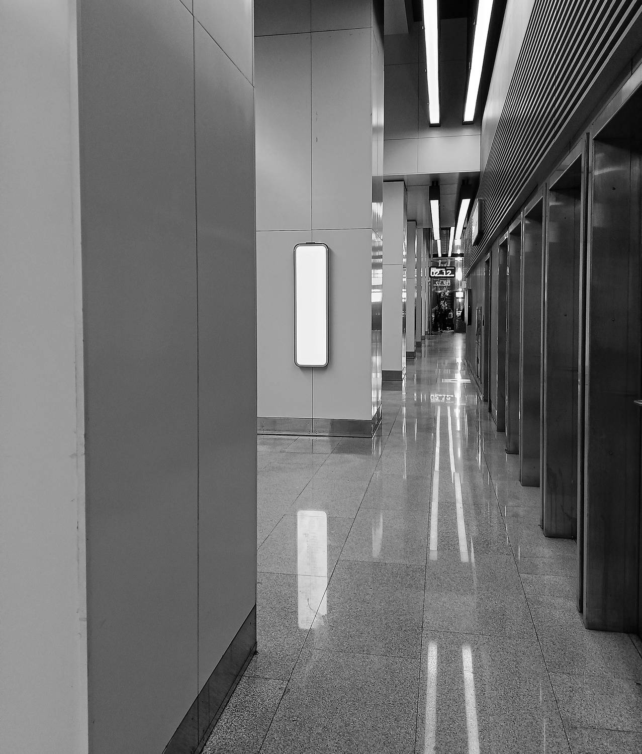 Photo #11883274