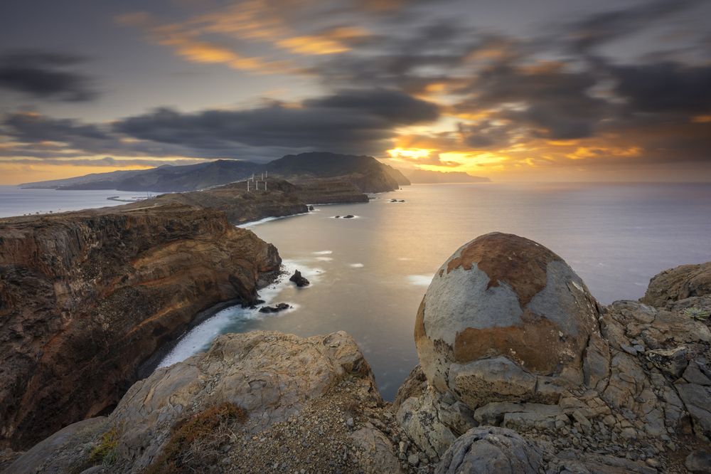 Earth’s Reflection