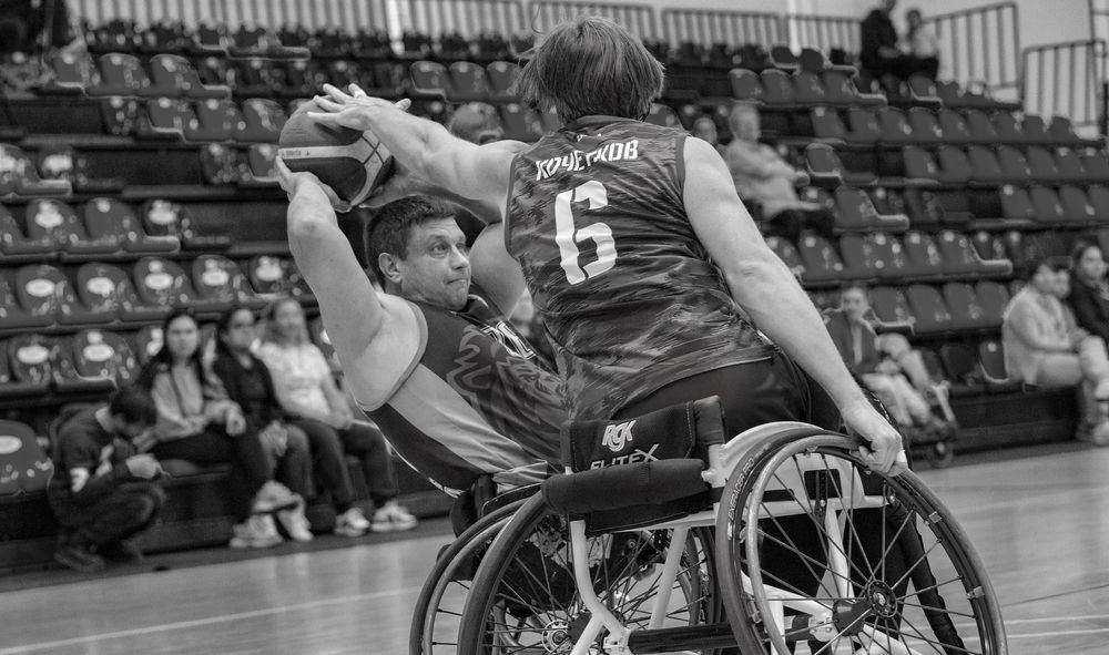 Баскетбол на колясках.