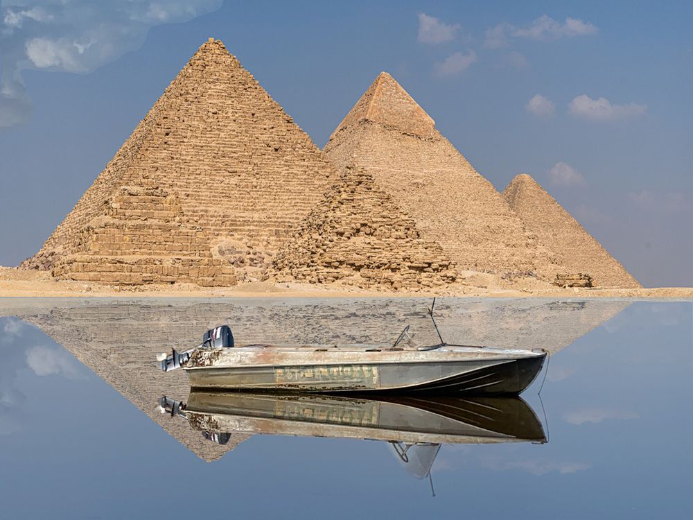 Вода и песок