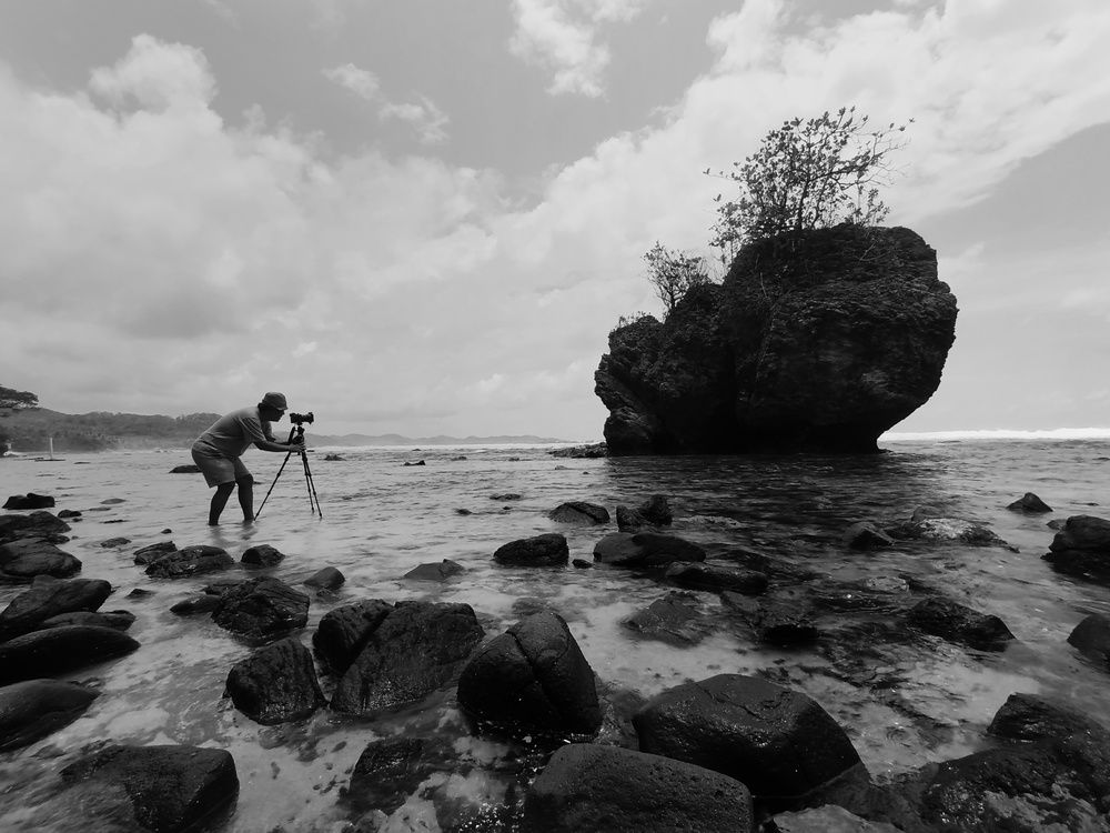 Photograph by Pratiwanjono Ambrosius