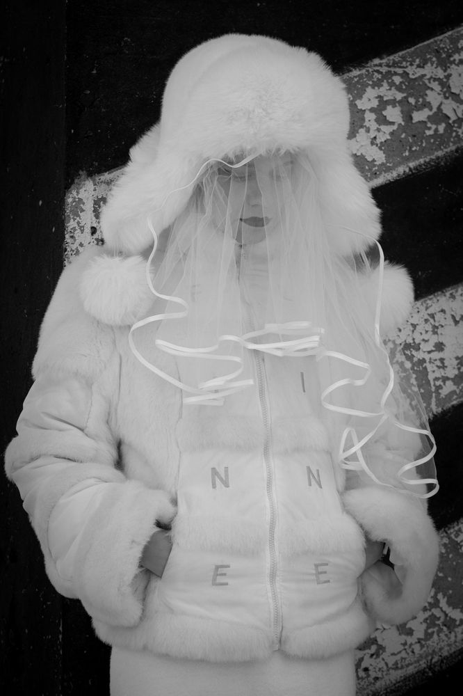 Мир чёрно-белый