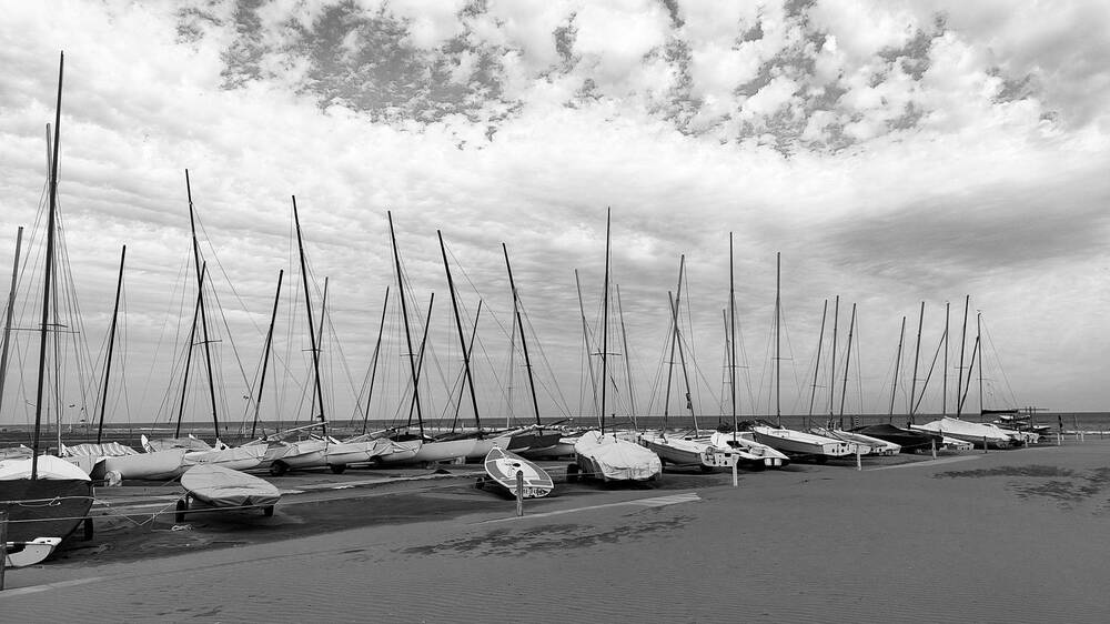 Окончание пляжного сезона в Римини