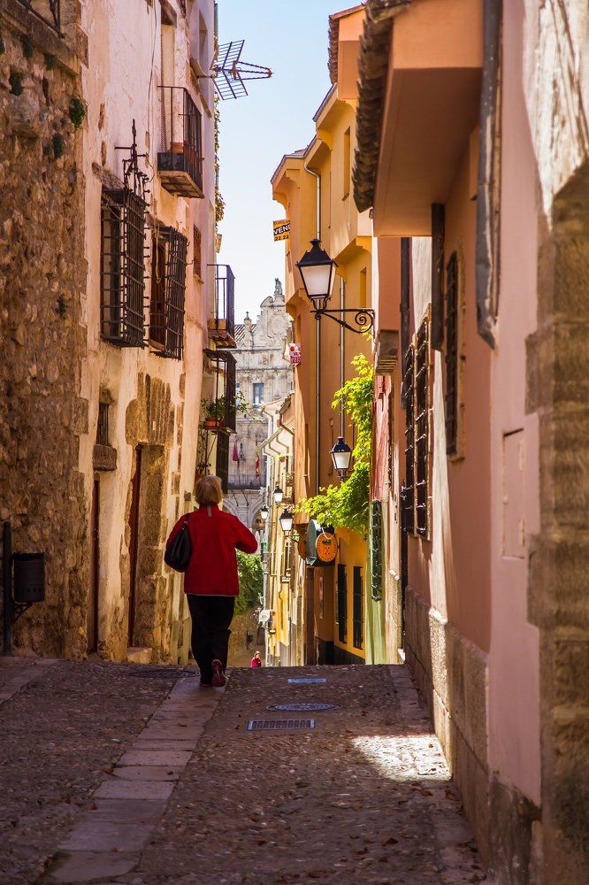 Яркие улицы Куэнки