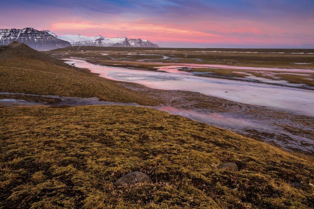Вечер над просторами Исландии
