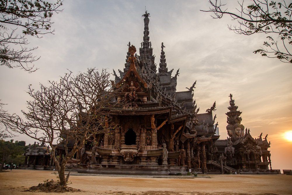 Храм истины