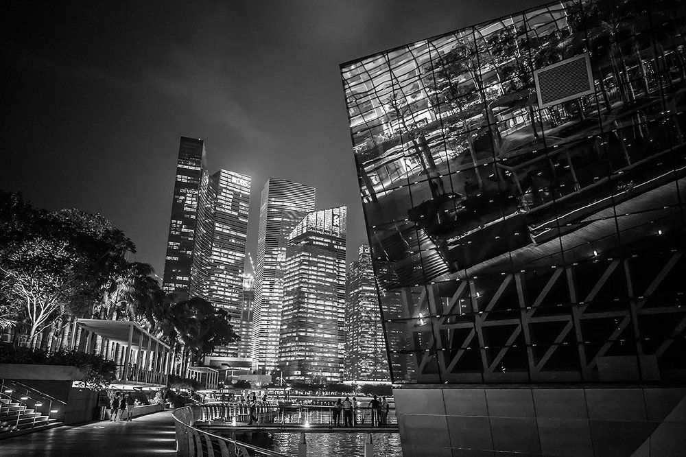 walks around Singapore...