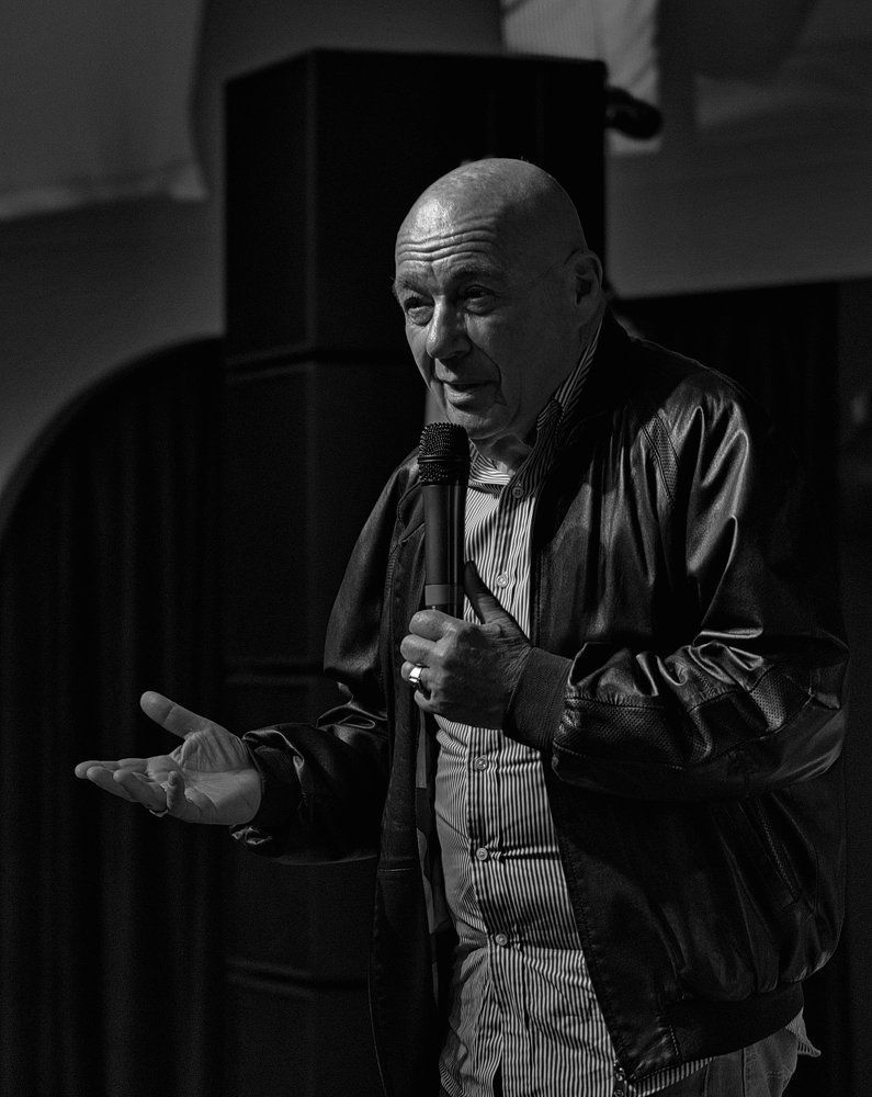 Лукавый пас интервьюёра.