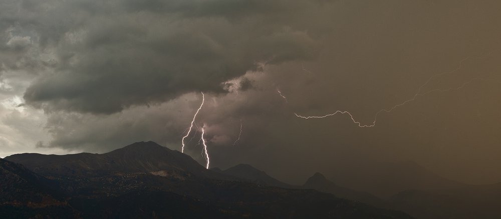 Однажды в горах